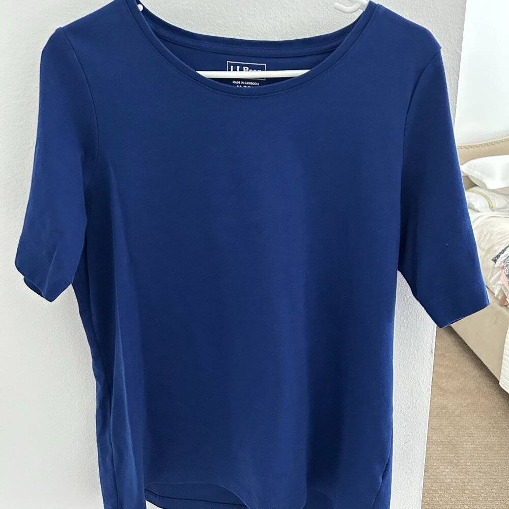 LL BEAN T-Shirt